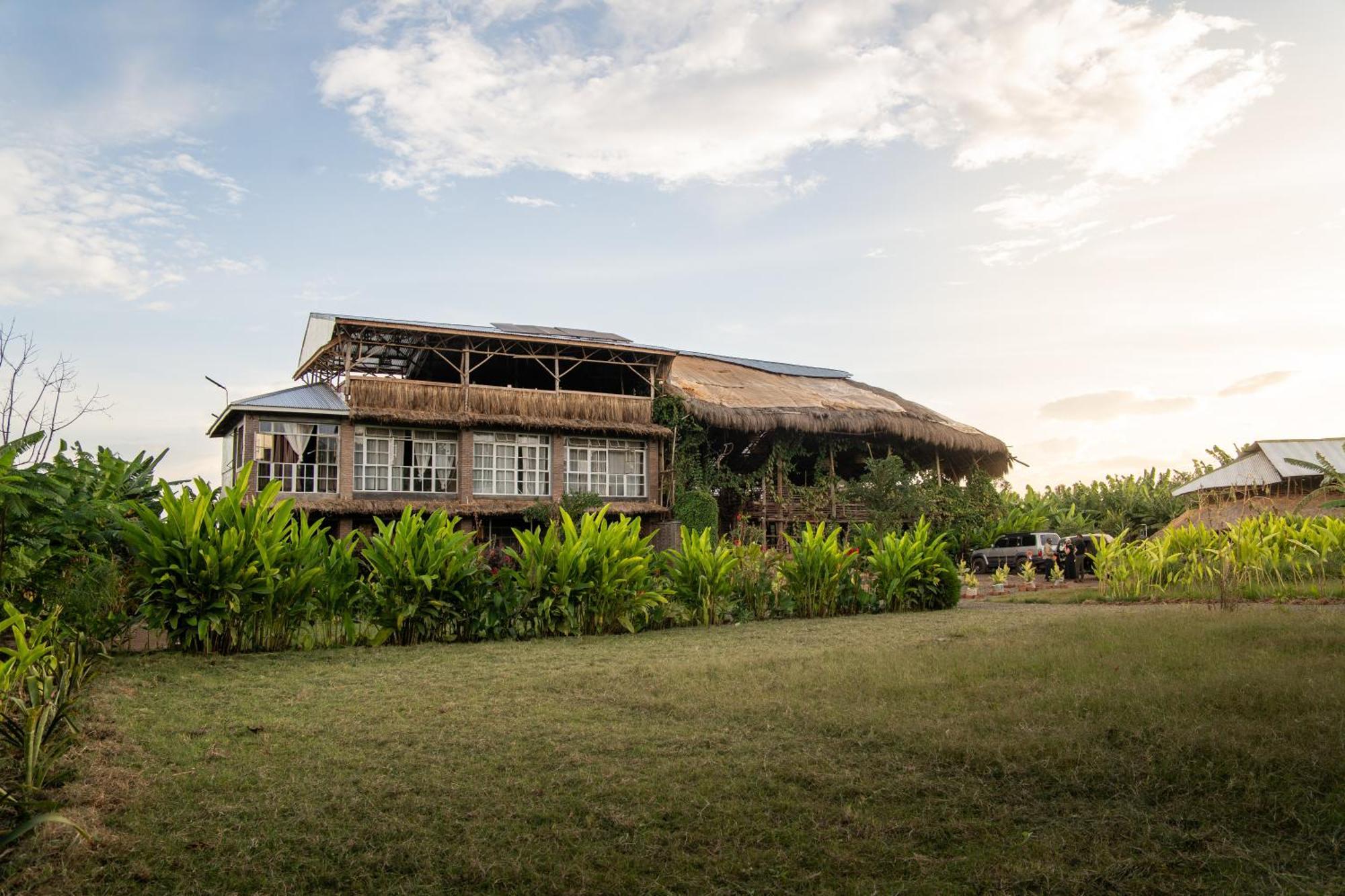 Mount Kilimanjaro 360 View Cottage Uru エクステリア 写真