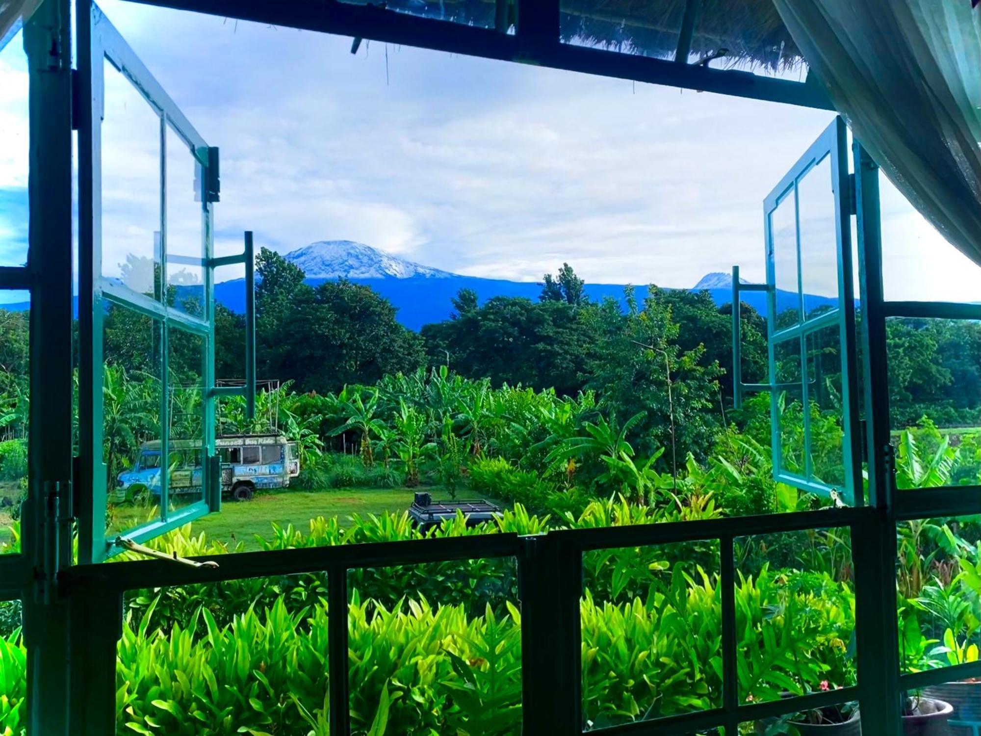Mount Kilimanjaro 360 View Cottage Uru エクステリア 写真