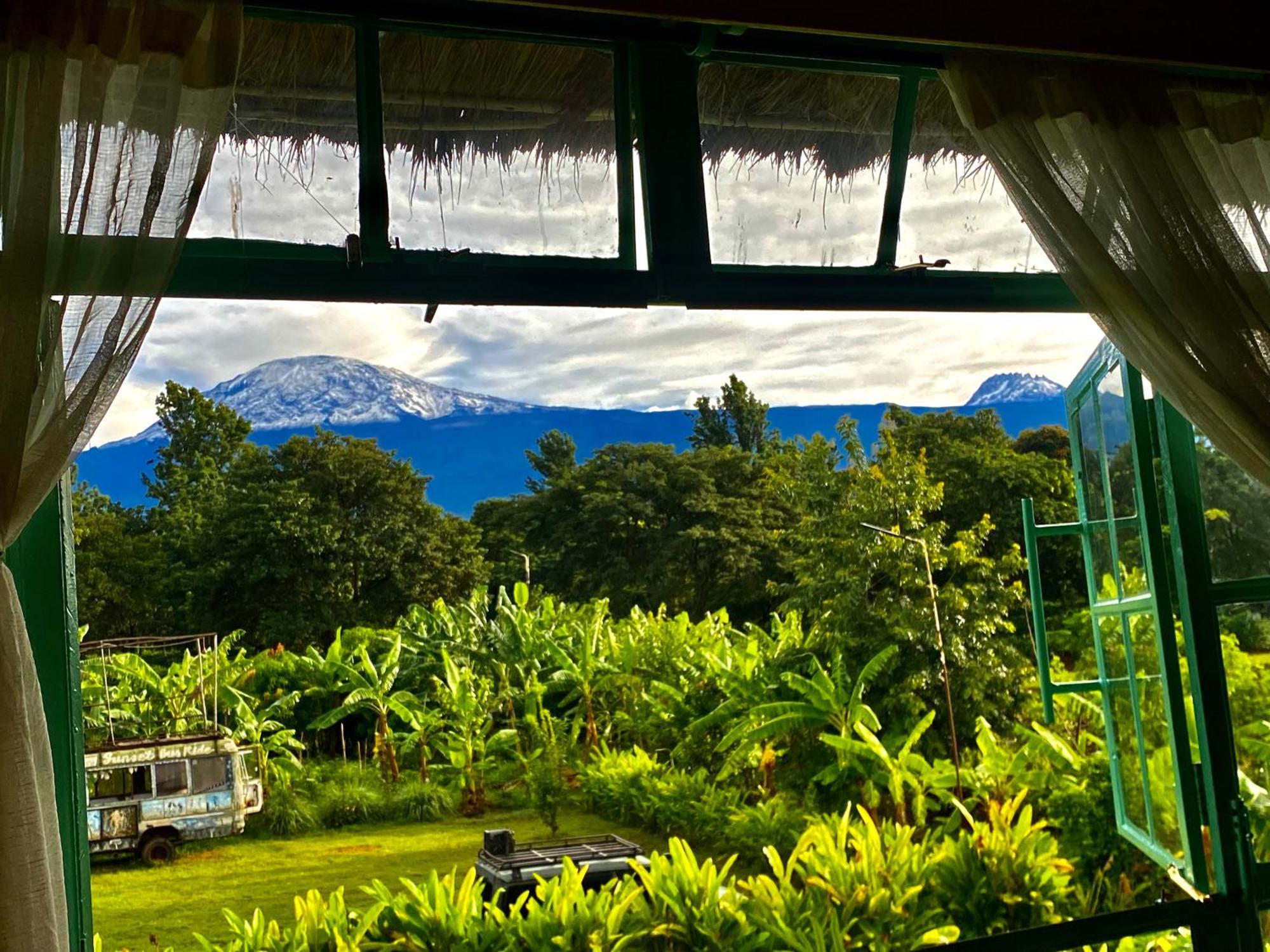 Mount Kilimanjaro 360 View Cottage Uru エクステリア 写真